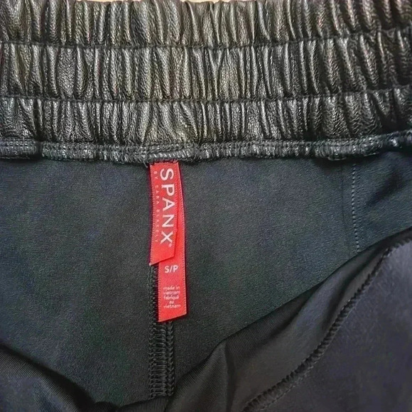 Spanx - Picture 3 of 6